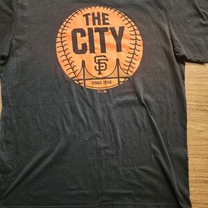 San francisco giants t shirt